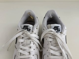 Nike Air Force 1 Blancas y Negras Talla 36
