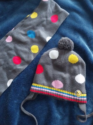 Conjunto gorro y bufanda tuc tuc 4-6 años
