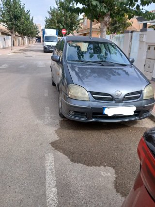 Nissan Almera 2003
