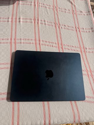 MacBook Air M2 Azul Medianoche
