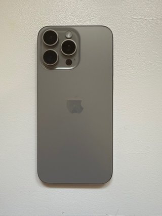 iPhone 15 Pro Max