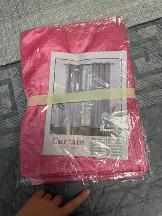 Pack 2 Cortinas Rosas con Detalles Dorados