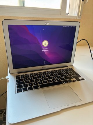 MacBook Air 13” 2017 – batería defectuosa