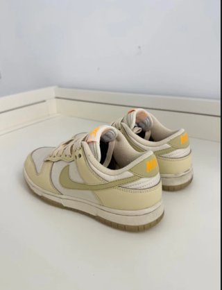 Nike Dunk Low Beige y Verde Talla 36