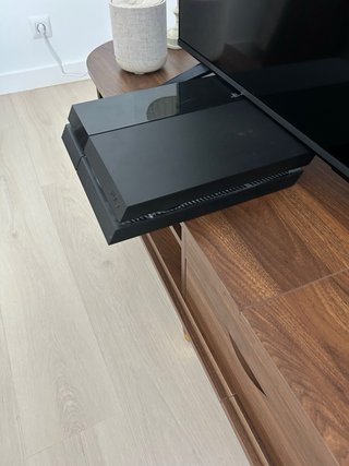 PS4 500 GB + controller + GTA V, FIFA 19 e FIFA 20
