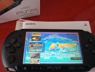 PSP Street Nero con Scatola e Molti Giochi