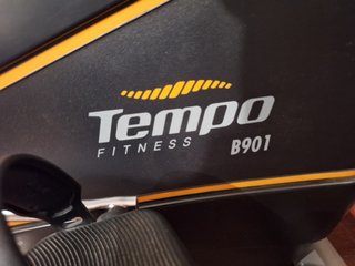 Bicicleta Estática Tempo Fitness B901