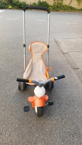 Triciclo Infantil con Asa de Empuje