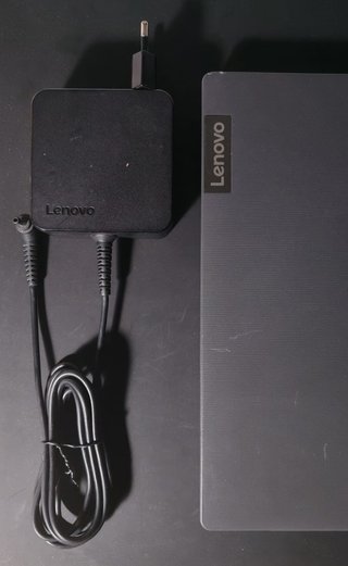 Notebook Lenovo 15 AMD Win 11 Pro