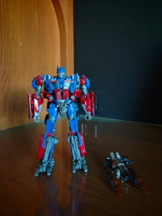 Transformers Studio Series 32 Optimus Prime