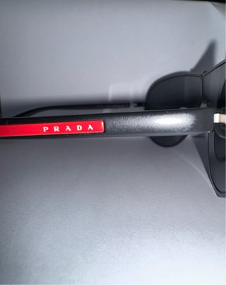 Gafas de Sol Prada Línea Rossa Originales