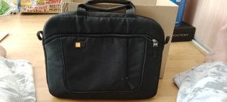 Maletín Case Logic negro para documentos/portátil