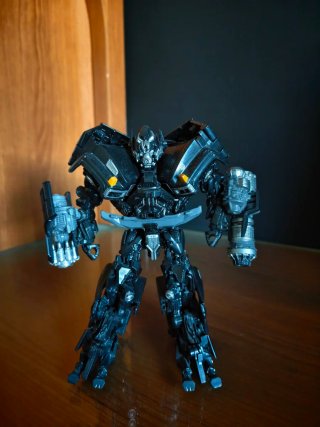 Transformers Studio Series 14 Ironhide