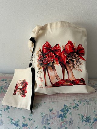 Bolso Tote Bag con Estampado de Tacones