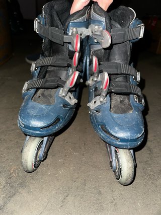 Patines en línea azules