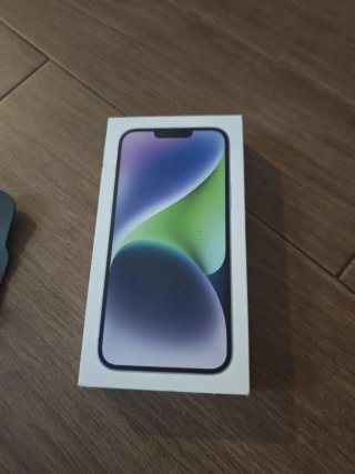 iPhone 14 Plus Apple
