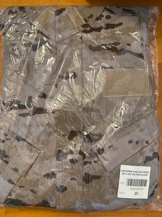 Uniforme Pixelado Árido Talla 2C