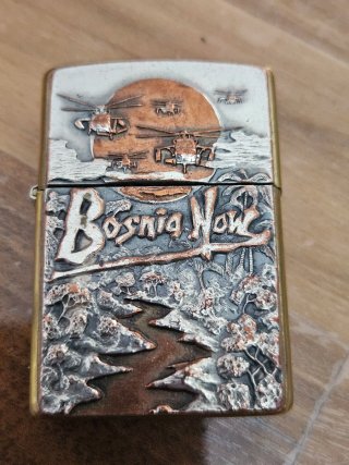 Zippo Raro 1999 Bosnia Now Militaria