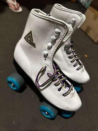 Patines de 4 Ruedas Estilo Retro Blancos