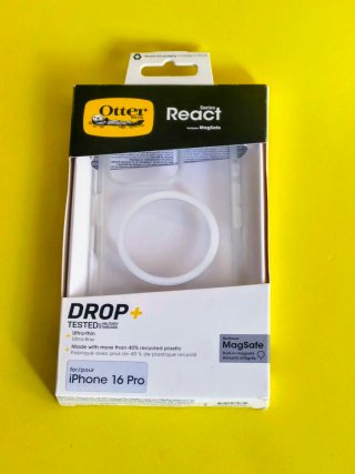 Cover Otterbox React per iPhone 16 Pro MagSafe