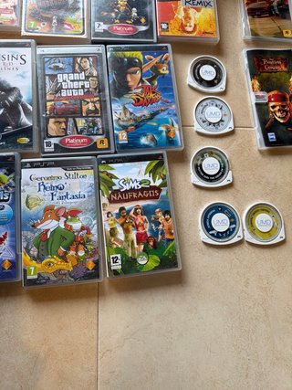 Pacchetto PSP Sony Nero e Blu + Giochi