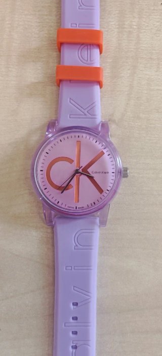 Reloj deportivo Calvin Klein, violeta