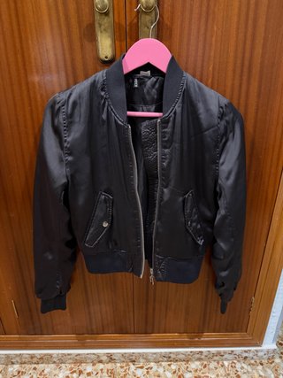 Chaqueta bomber negra
