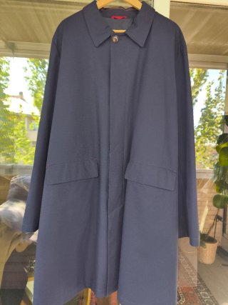 Gabardina Carolina Herrera Azul marino talla XL