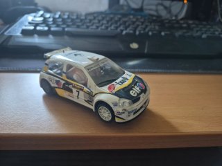 Scalextric Renault Clio Rally