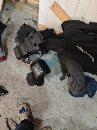 Asiento y plásticos moto