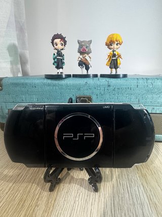 PSP-3004 Piano Black con scatola e caricabatterie originali