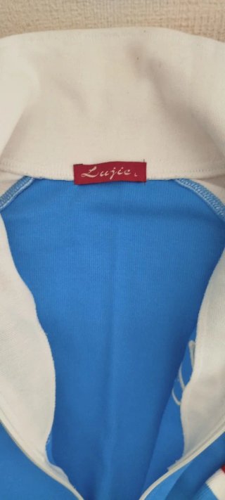 Chaqueta deportiva Italia bordada Talla L