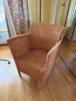 Poltrona in rattan stile vintage