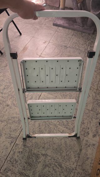 Escalera Plegable de 2 Peldaños