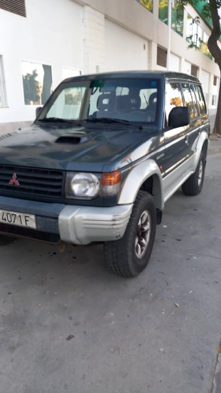 Mitsubishi Montero 1995