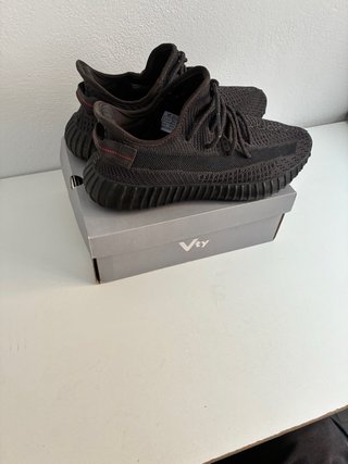Adidas Yeezy Boost 350 V2 Negro