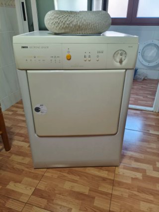 Secadora Zanussi Electronic Sensor