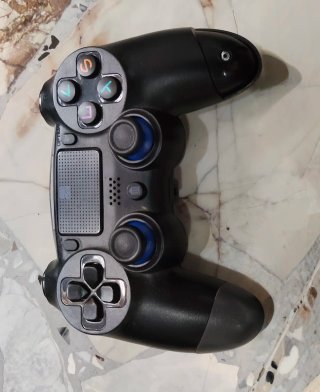 Lotto PS4 + Controller + 5 Giochi