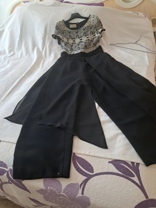 Mono Blanco y Negro Talla 42