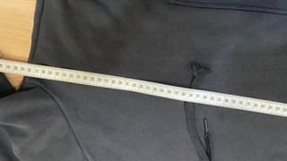 Sudadera adidas negra con capucha