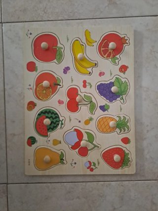 Puzzle Infantil de Madera con Frutas