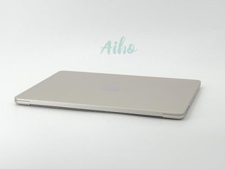 MacBook Air 13" M2 (2022) 8 CPU-8 GPU núcleos - SSD 256Gb - RAM 8GB - Dorado
