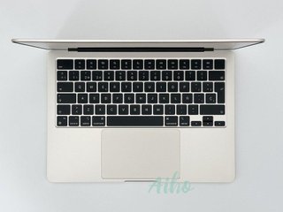 MacBook Air 13" M2 (2022) 8 CPU-8 GPU núcleos - SSD 256Gb - RAM 8GB - Dorado