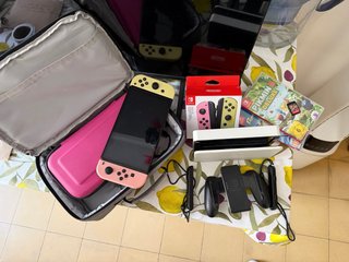 Nintendo Switch OLED con 3 juegos.