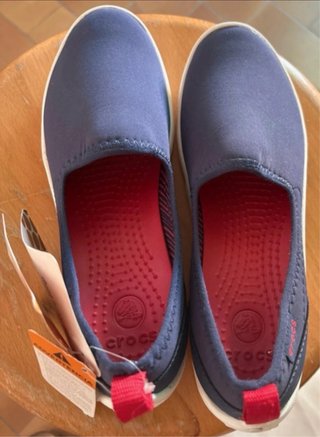 Mocassini Crocs blu n. 36