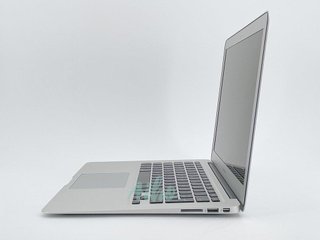 MacBook Air 13" - Intel Core i7 2.2GHz 2 núcleos - SSD 128GB - RAM 8GB