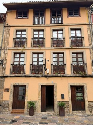 Hotel en venta en Centro en Avilés