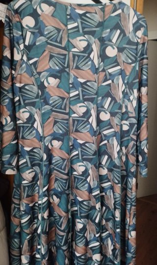 Vestido estampado verde talla 44