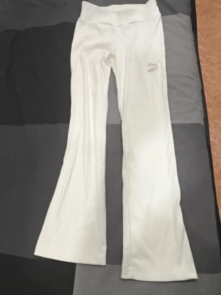 Pantalón acampanado blanco Puma mujer