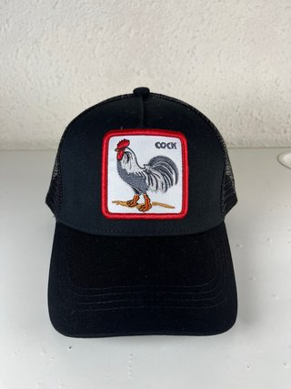 Gorra Negra Gallo (Con etiqueta)